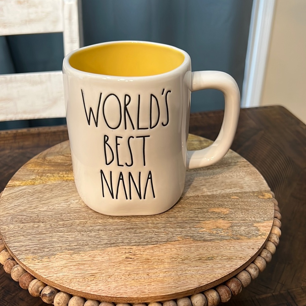 Rae Dunn coffee mug- worlds best nana